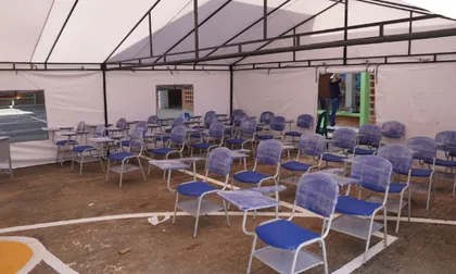 Más estudiantes de Buenaventura retornan a clases después de sismo